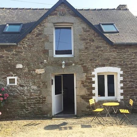 Charmante Maison Proche De Dinan -Dinard - St Malo Pleslin-Trigavou Exteriör bild